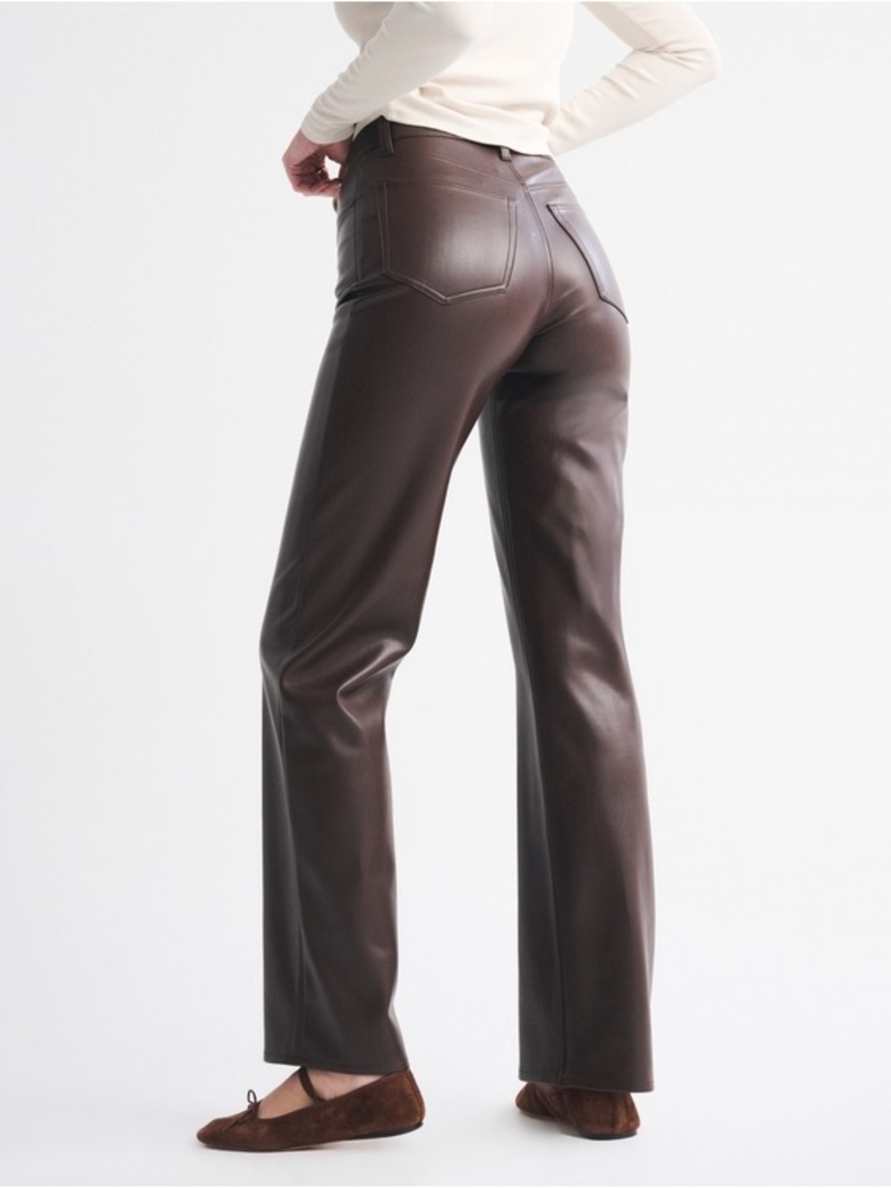 Abercrombie & Fitch High‑Rise Vegan Leather Pants Size 0/25 | Minimalist NWT - Picture 3 of 14